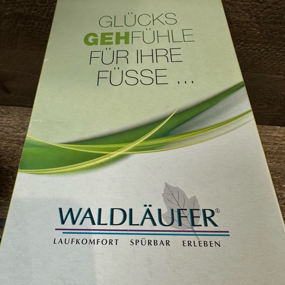 Waldläufer Helinda Lightgold Comfort Sandals Size US 8.5 Wide - Picture 4 of 8